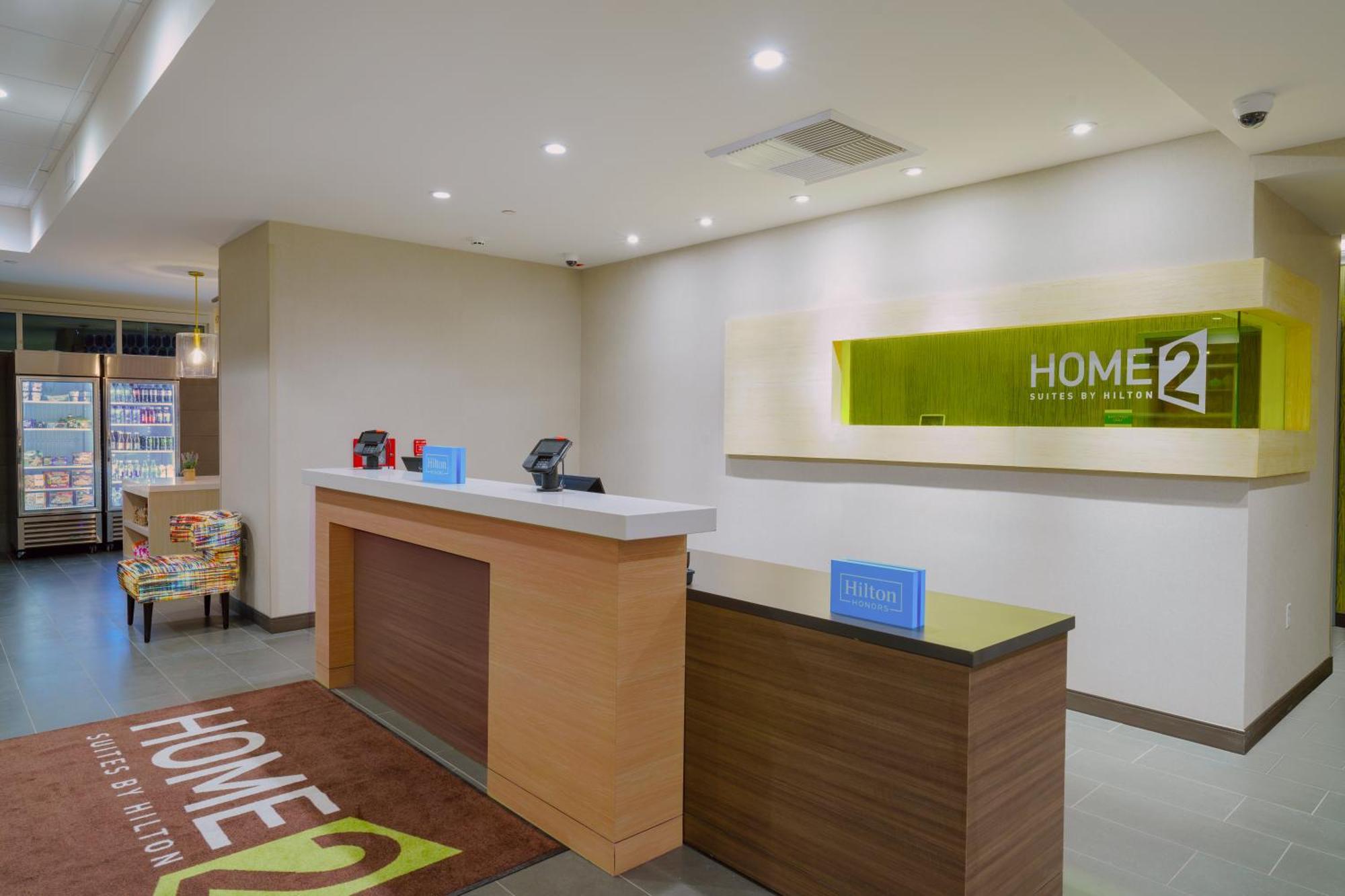 Home2 Suites By Hilton לייק הבאסו סיטי מראה חיצוני תמונה