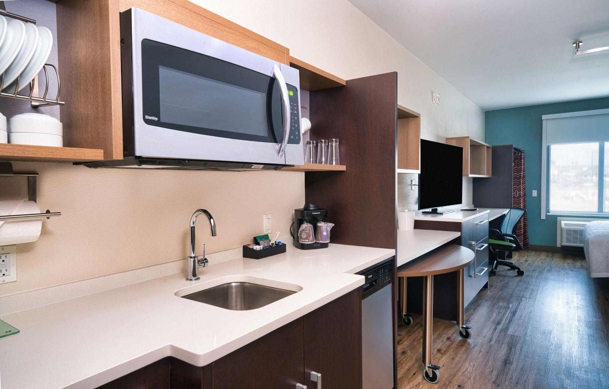 Home2 Suites By Hilton לייק הבאסו סיטי מראה חיצוני תמונה